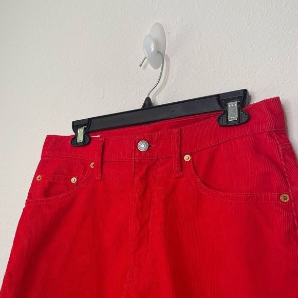 Levi’s Premium Women’s Red Corduroy White Tab Straight Mini Skirt Size 29 - Picture 2 of 13